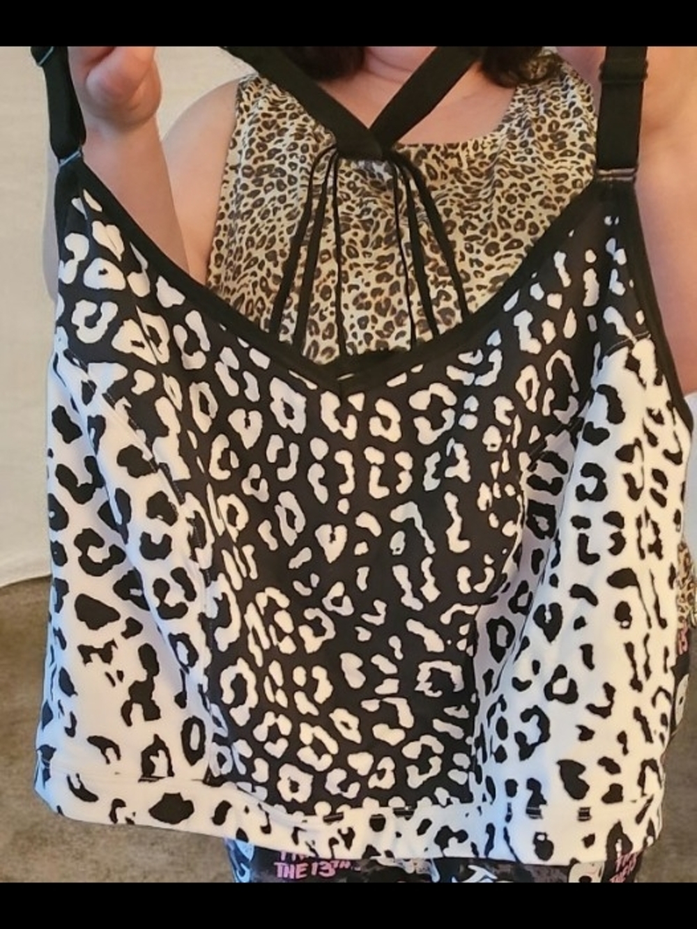 Blk& White Leopard Print Active Sports Bra